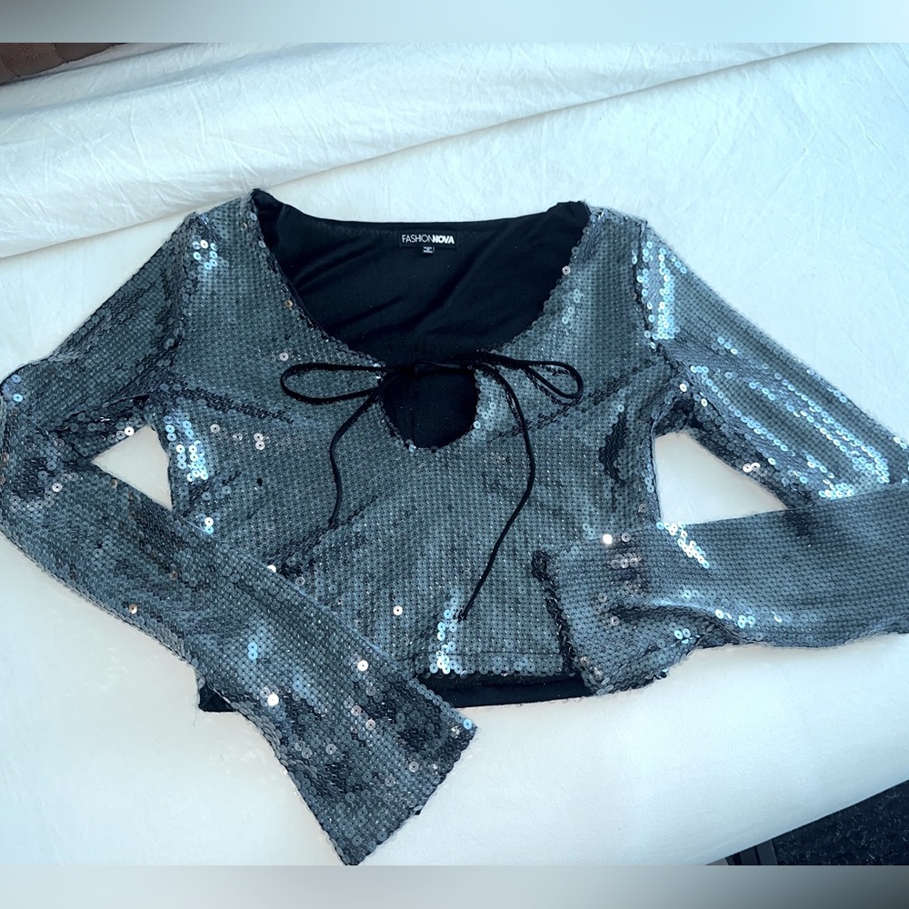 16Arlington Style Top size small